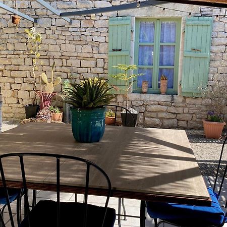 Gite Et Studios Les Barongeres Farges-les-Chalon Exteriér fotografie