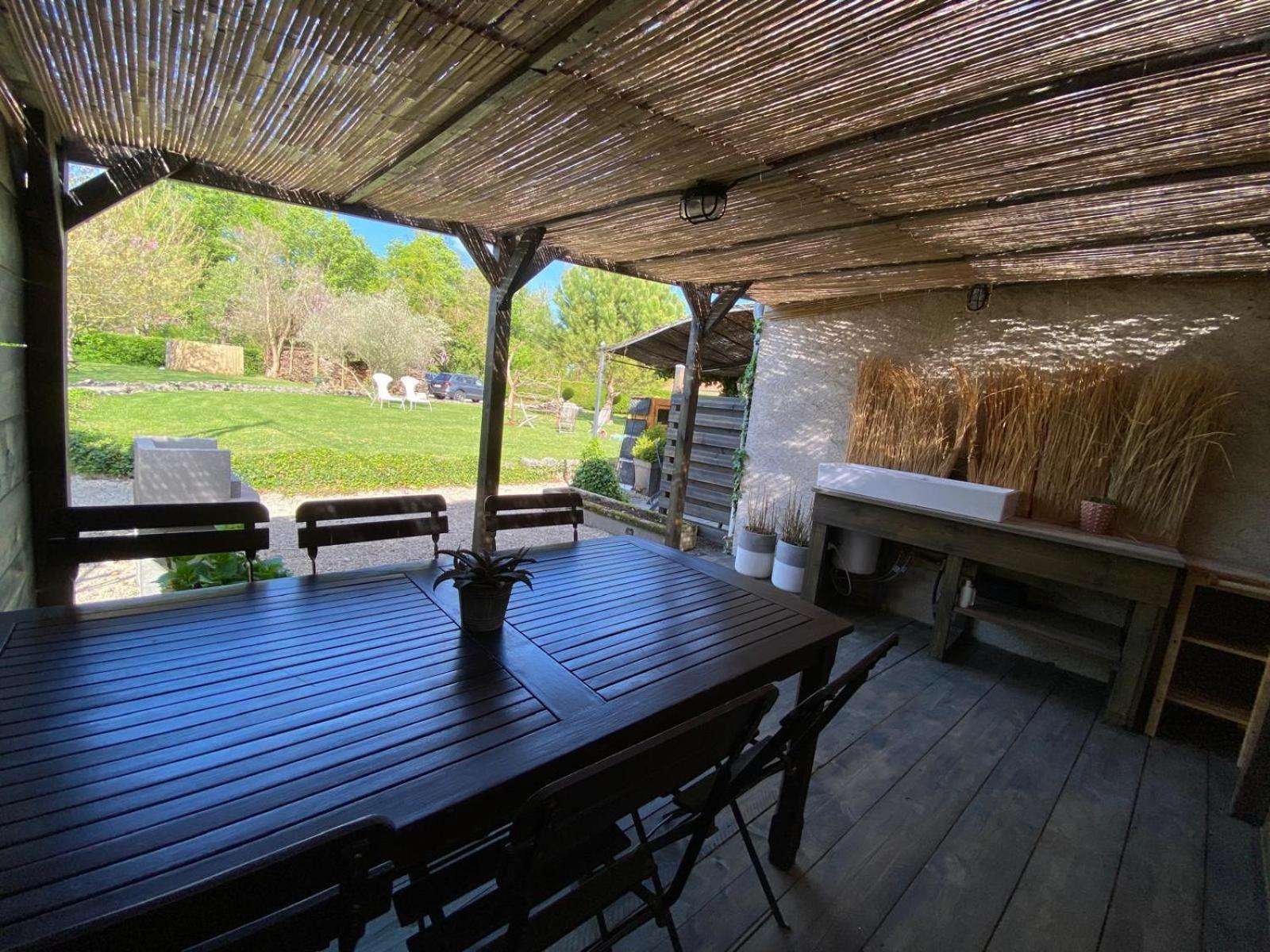 Gite Et Studios Les Barongeres Farges-les-Chalon Exteriér fotografie