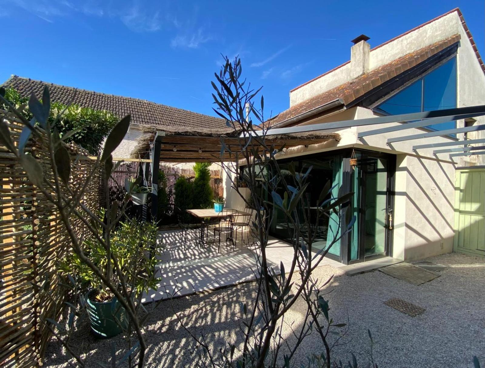 Gite Et Studios Les Barongeres Farges-les-Chalon Exteriér fotografie