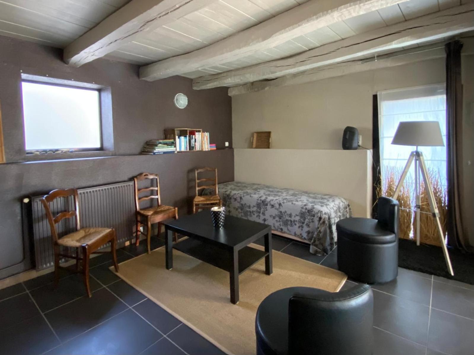 Gite Et Studios Les Barongeres Farges-les-Chalon Exteriér fotografie
